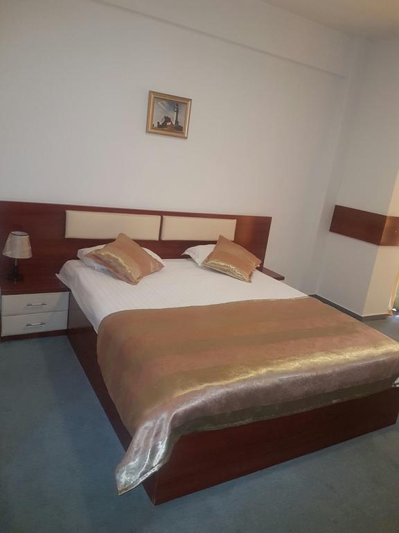 Hotel Lido Craiova Dış mekan fotoğraf